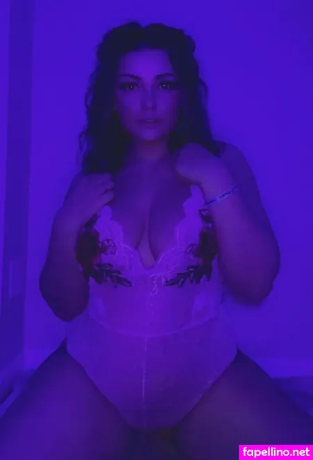 Heyitsaddi OnlyFans Thumbnail #YqkGYQleYz
