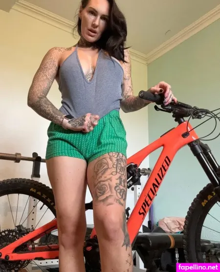 Heyitschar OnlyFans Thumbnail #0acTQqsydF