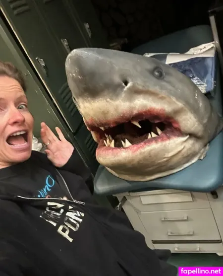 Heyitscodee 1 OnlyFans Thumbnail #z3RDSlTaB3