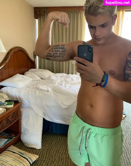 Heyitskalen OnlyFans Thumbnail #uYVCoqsqP5