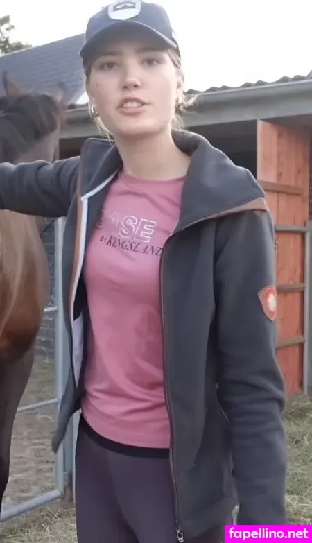 Heylea OnlyFans Thumbnail #AP5pmmhsHv