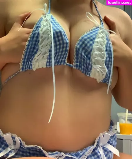 Heyloveiy OnlyFans Thumbnail #y9gdVH1Ku8