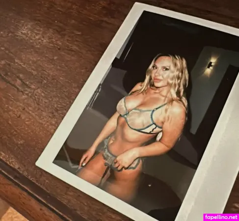 Heymynameisvanessa OnlyFans Thumbnail #3d5pIeXIyn