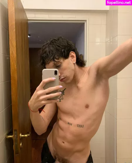 Heyokihey00 OnlyFans Thumbnail #lnj9e5x6ef