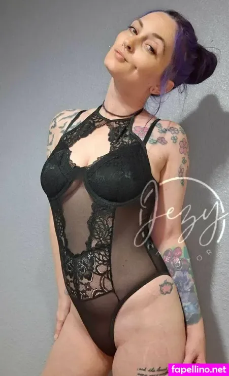 Heyraerae84 OnlyFans Thumbnail #tr6hiNGeTp