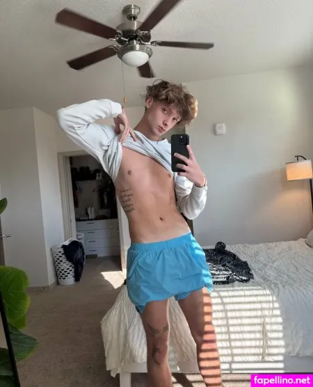 Heytroy OnlyFans Thumbnail #QTzgmjxRN3