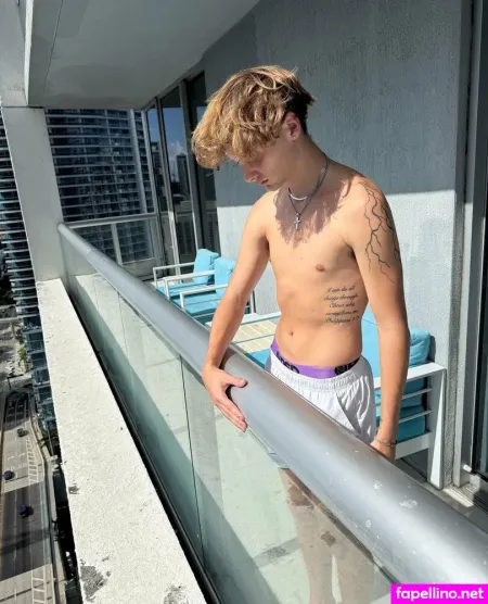 Heytroy OnlyFans Thumbnail #UaAtHKT9cd