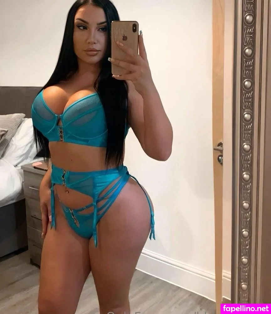 01holloway, hhholliefree Nude Leaked OnlyFans Photo #ySXKojT74t