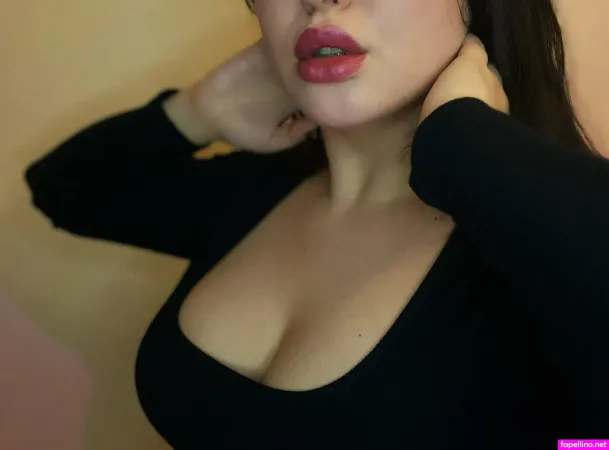 Hi Kitana OnlyFans Thumbnail #HVPSoB8c8Z