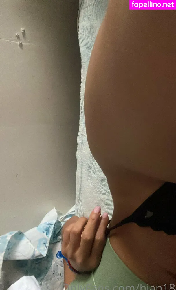 hian18, tizi18.03_privat Nude Leaked OnlyFans Photo #YR24o1mV5S