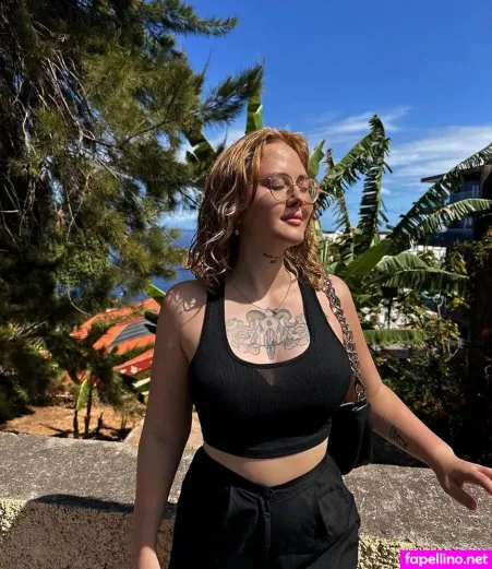 Hieristdeinemarie OnlyFans Thumbnail #2XNsV3Ga2Z