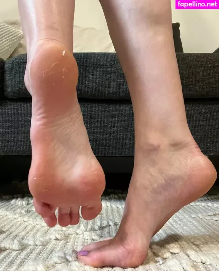 Higharchedhoney444 OnlyFans Thumbnail #0u8rAKoGBM
