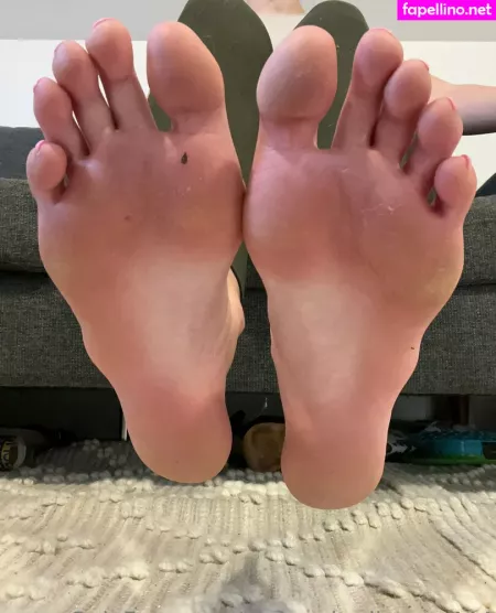 Higharchedhoney444 OnlyFans Thumbnail #uDVwtP6U02