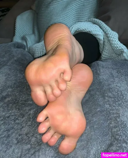 Higharches Bella OnlyFans Thumbnail #F1h8XrJixu