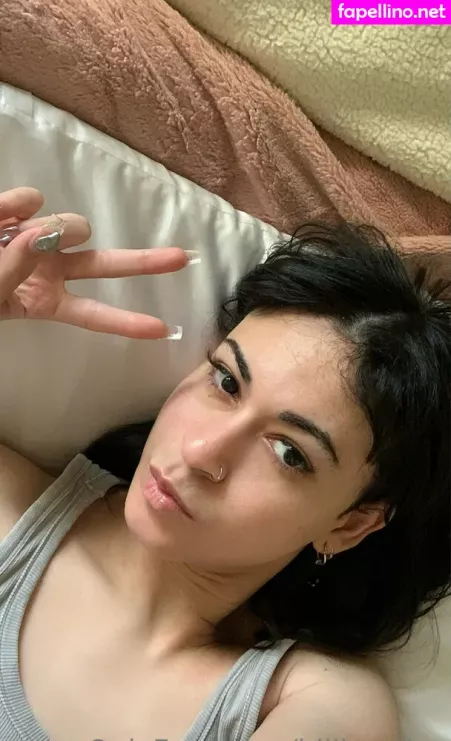 Hiiibentley OnlyFans Thumbnail #iCWAEwbeVz