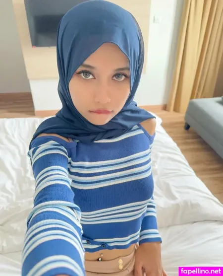 Hijab Aysha OnlyFans Thumbnail #BC2CXAyuwj