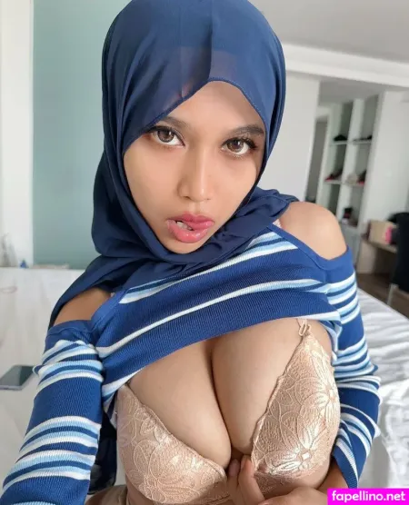Hijab Aysha OnlyFans Thumbnail #LaLj2h3eTc