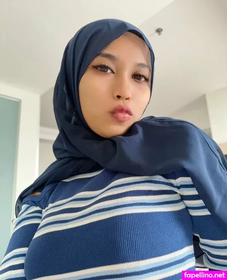 Hijab Aysha OnlyFans Thumbnail #RsynfwMl3k