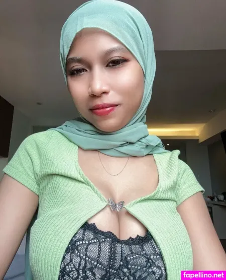 Hijab Aysha OnlyFans Thumbnail #XIpgtcTEUo