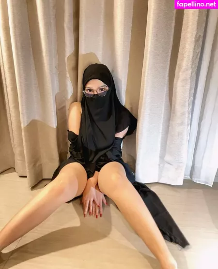 Hijab Camilla OnlyFans Thumbnail #8FjaET2e8e