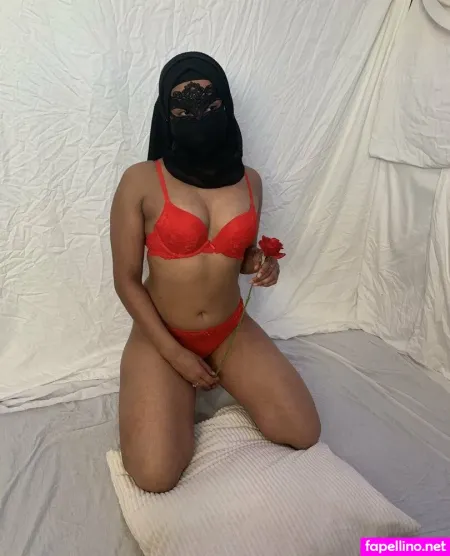 Hijab Queen Free OnlyFans Thumbnail #0hUBC3dqXQ