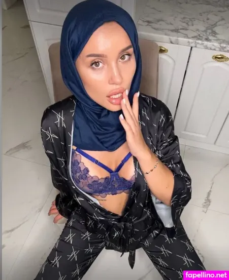 Hijab OnlyFans Thumbnail #crM1Dj9u5q