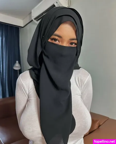 Hijabazalea OnlyFans Thumbnail #QLEkae5pIu