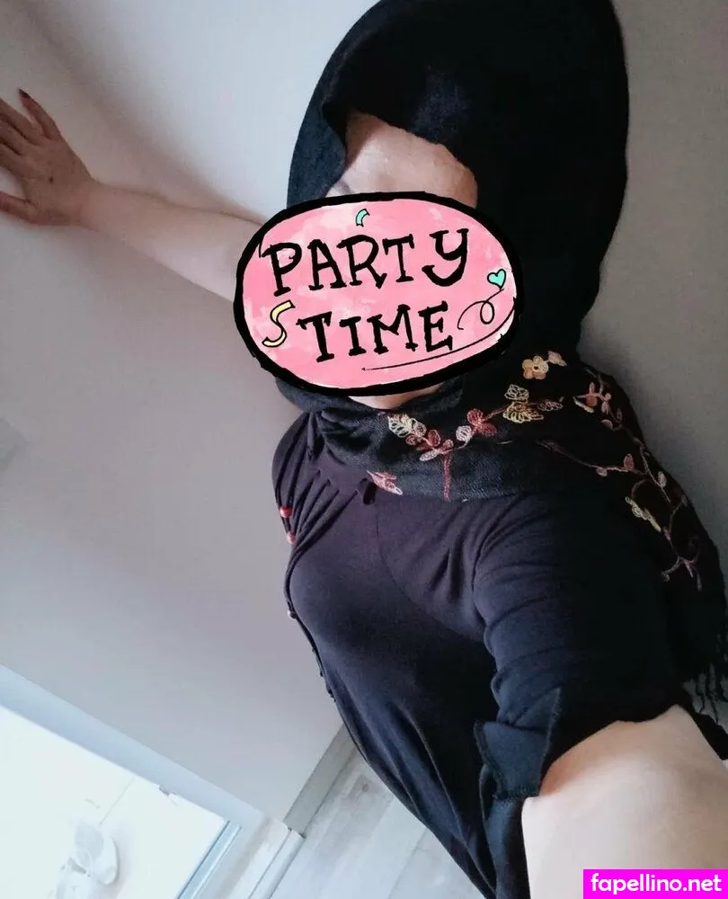 hijabfree Nude Leaked OnlyFans Photo #1Tn9g7y45w