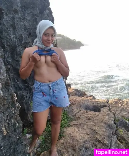 Hijabhunny OnlyFans Thumbnail #qqBhvnUkfI
