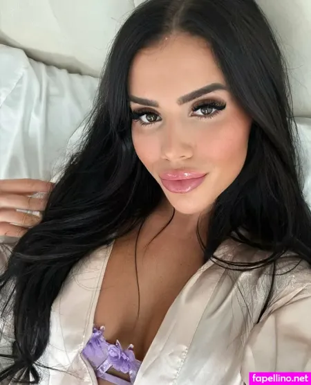 Hijabiqueen69 OnlyFans Thumbnail #FIil37RH2c
