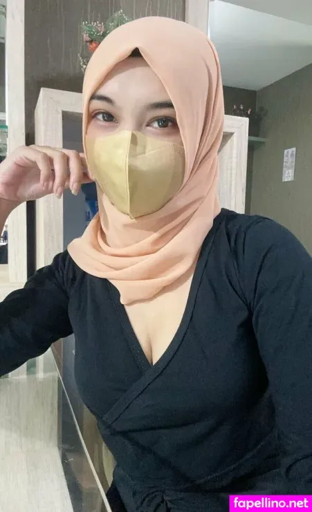 Hijabisofiya OnlyFans Thumbnail #1JnFr1dXPw