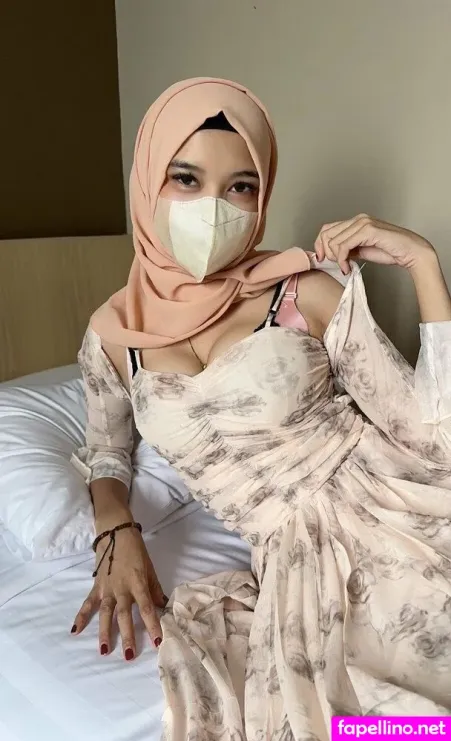 Hijabisofiya OnlyFans Thumbnail #gbgrUcXHmv