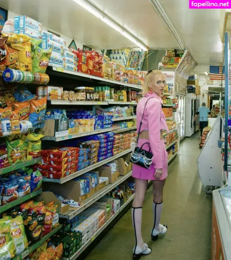 Hila Klein OnlyFans Thumbnail #01qSpVKbSj