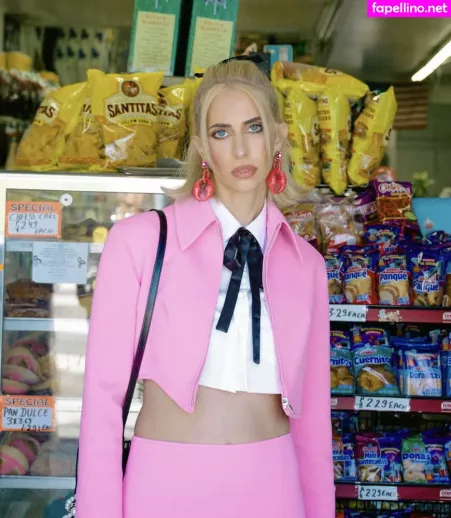 Hila Klein OnlyFans Thumbnail #MMdpmNlA84