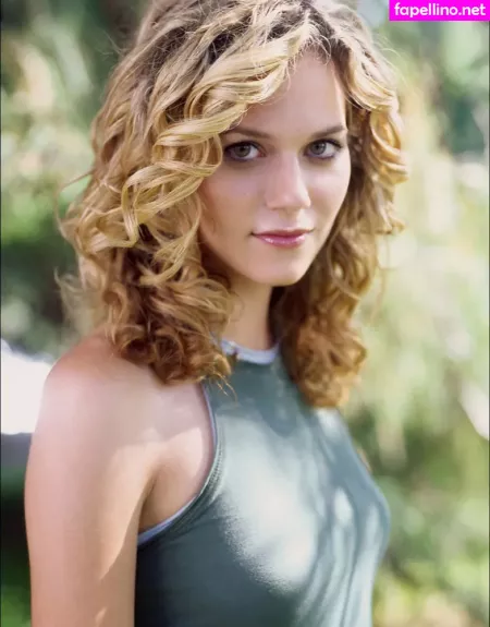 Hilarie Burton OnlyFans Thumbnail #BK5ti1DKhZ