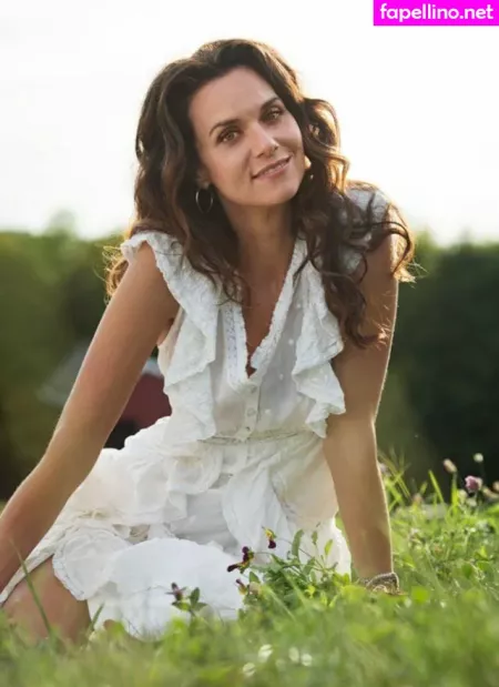 Hilarie Burton OnlyFans Thumbnail #FZPBhj4dCw