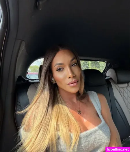 Hilaryxxl Main Profile Photo