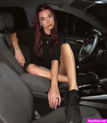 Hilda Kertalli OnlyFans Thumbnail #VfRGOfaL4Z