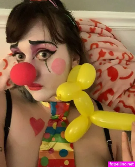 Hildacrumblefree OnlyFans Thumbnail #tp7rjmG35n