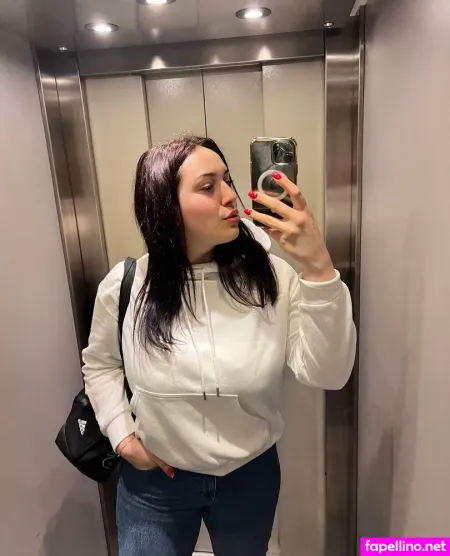 Hildaschmidt OnlyFans Thumbnail #YXtw06HwoN