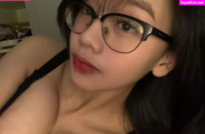 Hilixlie OnlyFans Thumbnail #ey3uZr7tg3