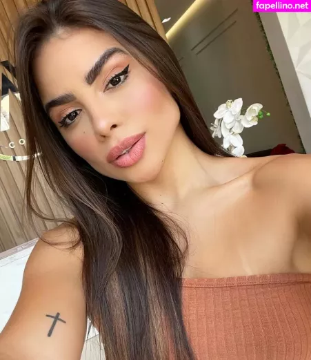 Hillary Fabii OnlyFans Thumbnail #A6yASm1cIf