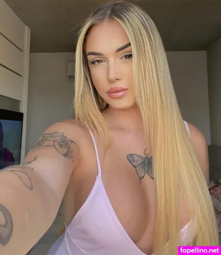 Hillary OnlyFans Thumbnail #w3Jru5Dv5e