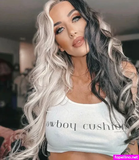 Hilskayebraeger OnlyFans Thumbnail #A1w4B0L0ZN