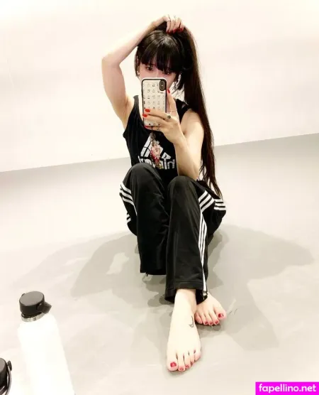 Himari Tsukishiro OnlyFans Thumbnail #1zpROfAPhx