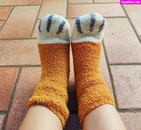Himaricutefeet OnlyFans Thumbnail #dQ88qYLwP1
