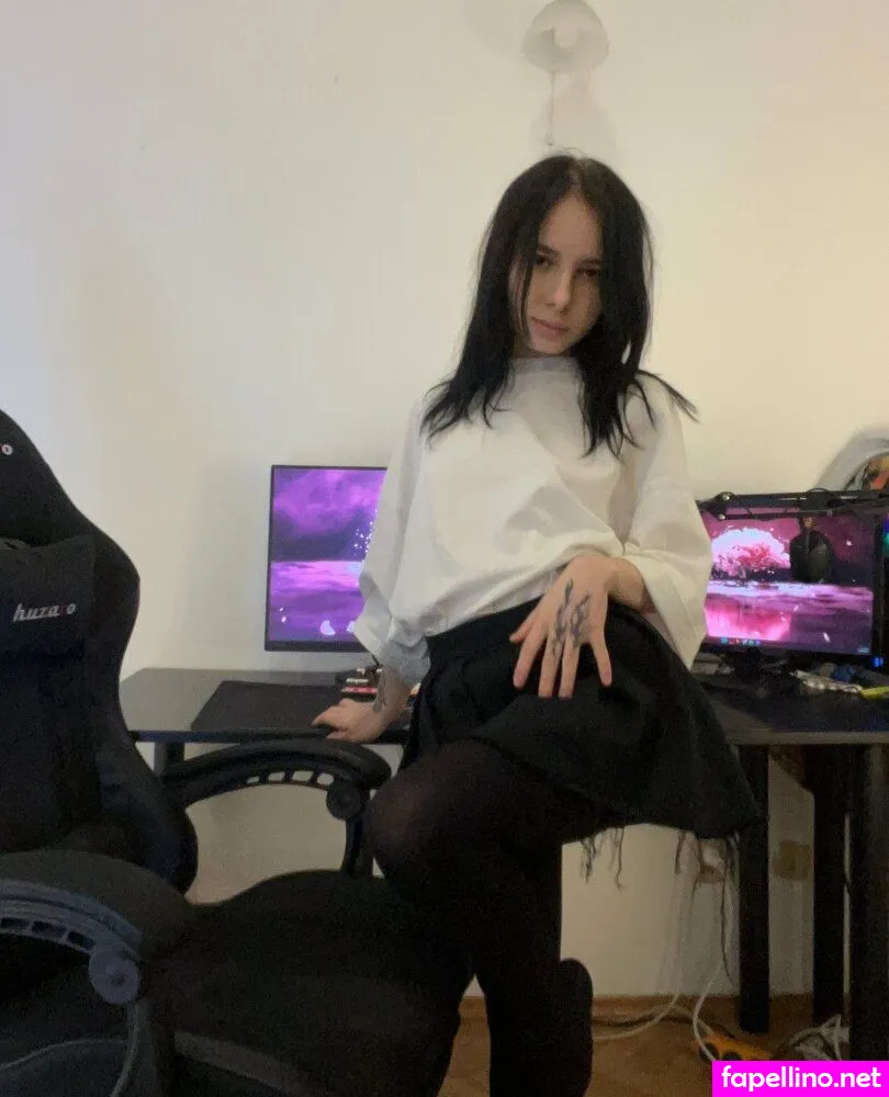 hina_vip, hina_vip_786 Nude Leaked OnlyFans Photo #0lnBNNR7NY