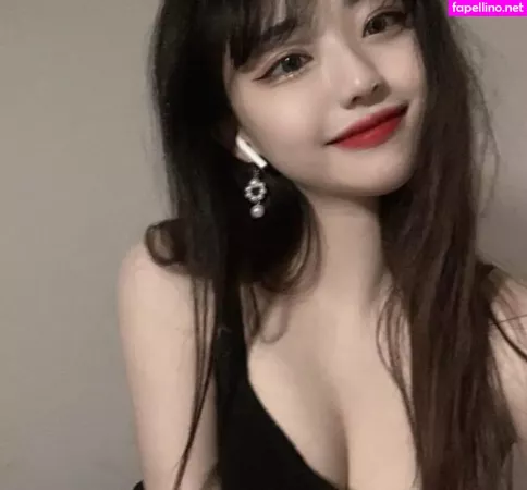 Hinachan01 OnlyFans Thumbnail #1YxBeSpBDy