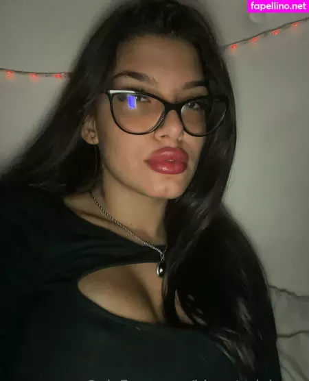 Hinnatadelucca 1 OnlyFans Thumbnail #M6tRmIZ5AS