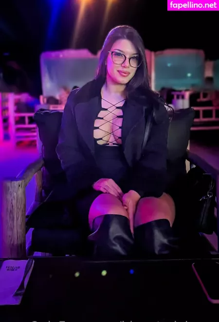 Hinnatadelucca 1 OnlyFans Thumbnail #ReDjXd9TrX